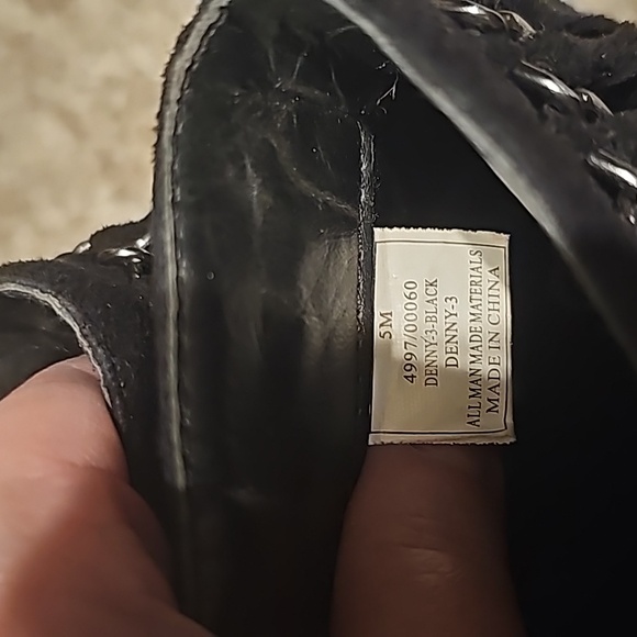 Booties - Picture 4 of 5